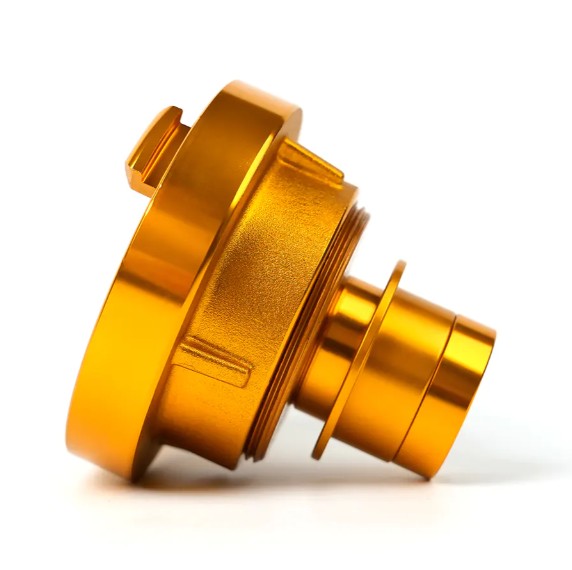 Paano ko makakonekta ang isang pagkabit ng storz?